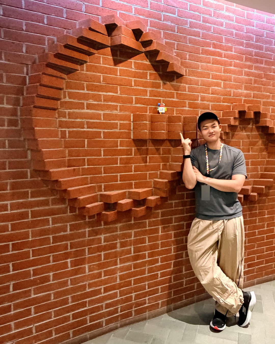 Google Brick Wall Logo