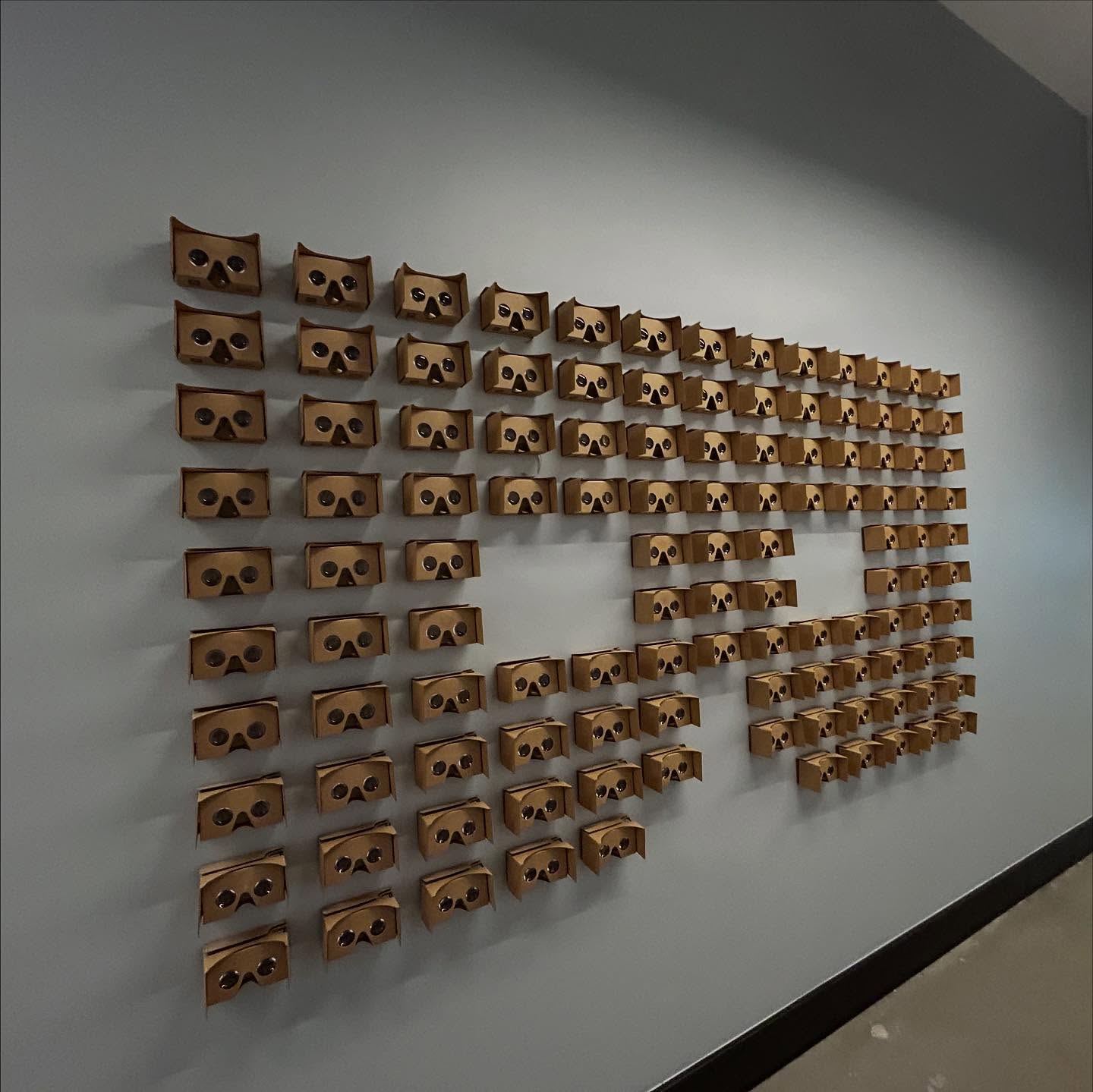 Google Cardboard Wall