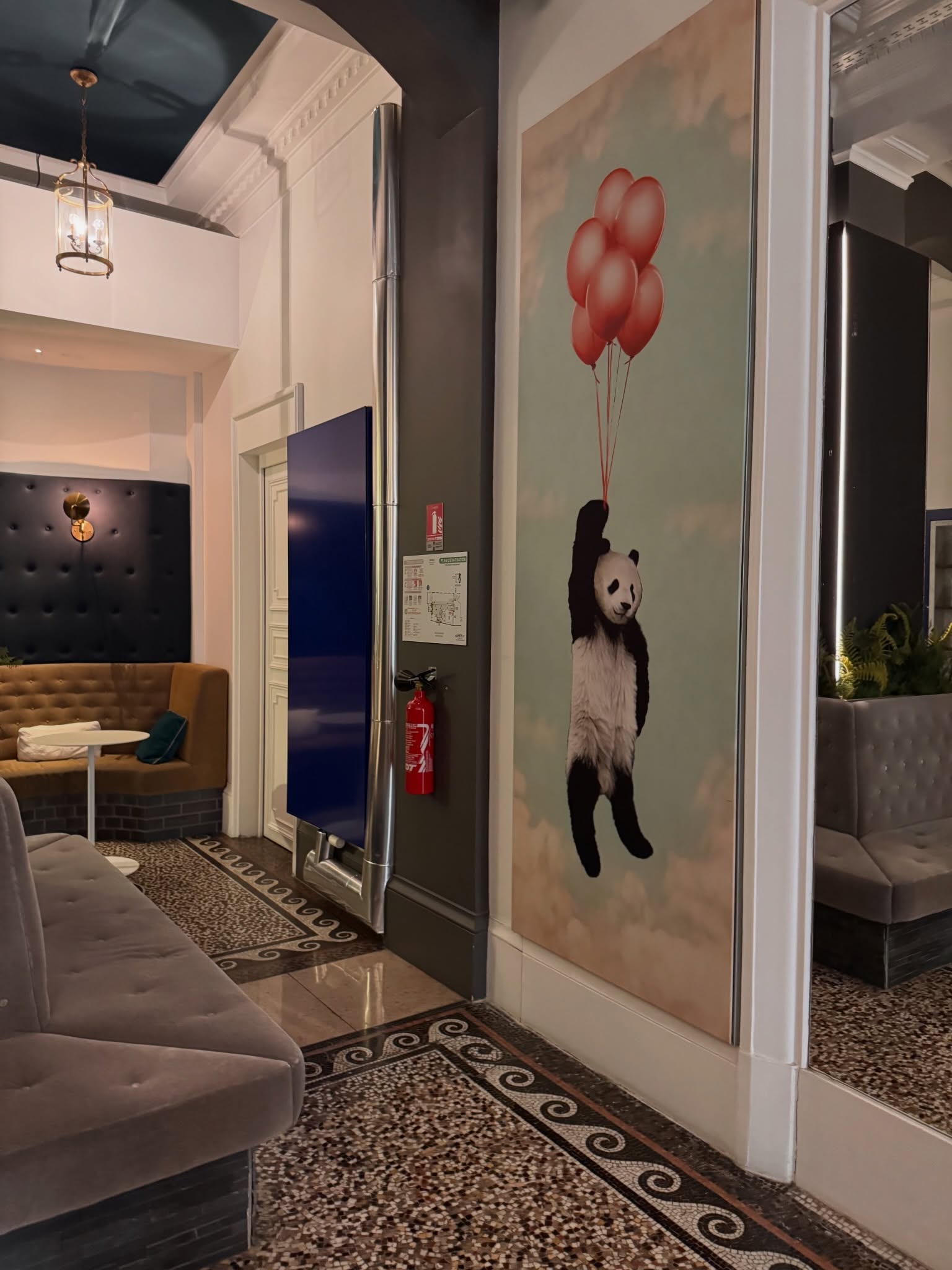 Google Panda Art In France Office