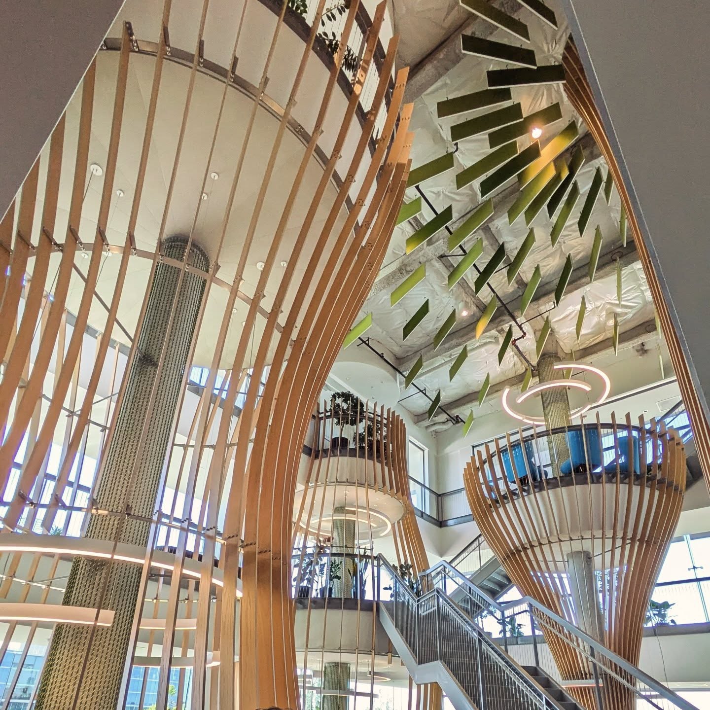 Google Sleek & Curved Hovering Meeting Areas
