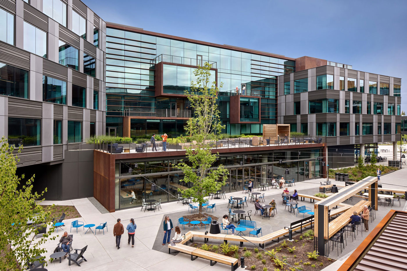 Microsoft Hiring Very Senior PM To Fight Spam On Bing & Copilot